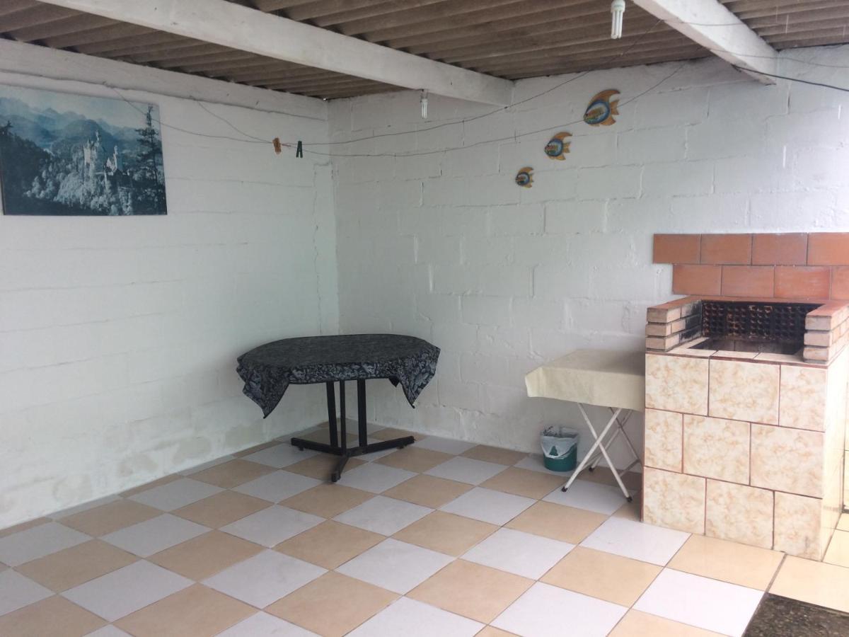 Casa Com Amplo Quintal No Canto Do Mar Sao Sebastiao  Exterior foto